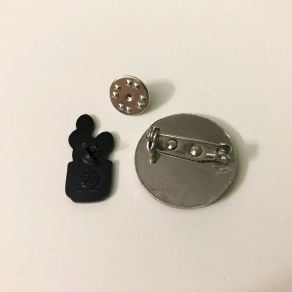 Assorted Lot of 10 Pins Owl Cuckoo  Clock Aloha Partylite Cactus Weight Watchers - Picture 7 of 16